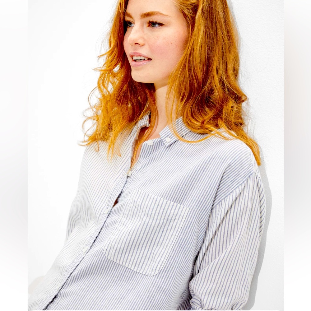 Gorgeous Button Down American Eagle Blouse White … - image 1